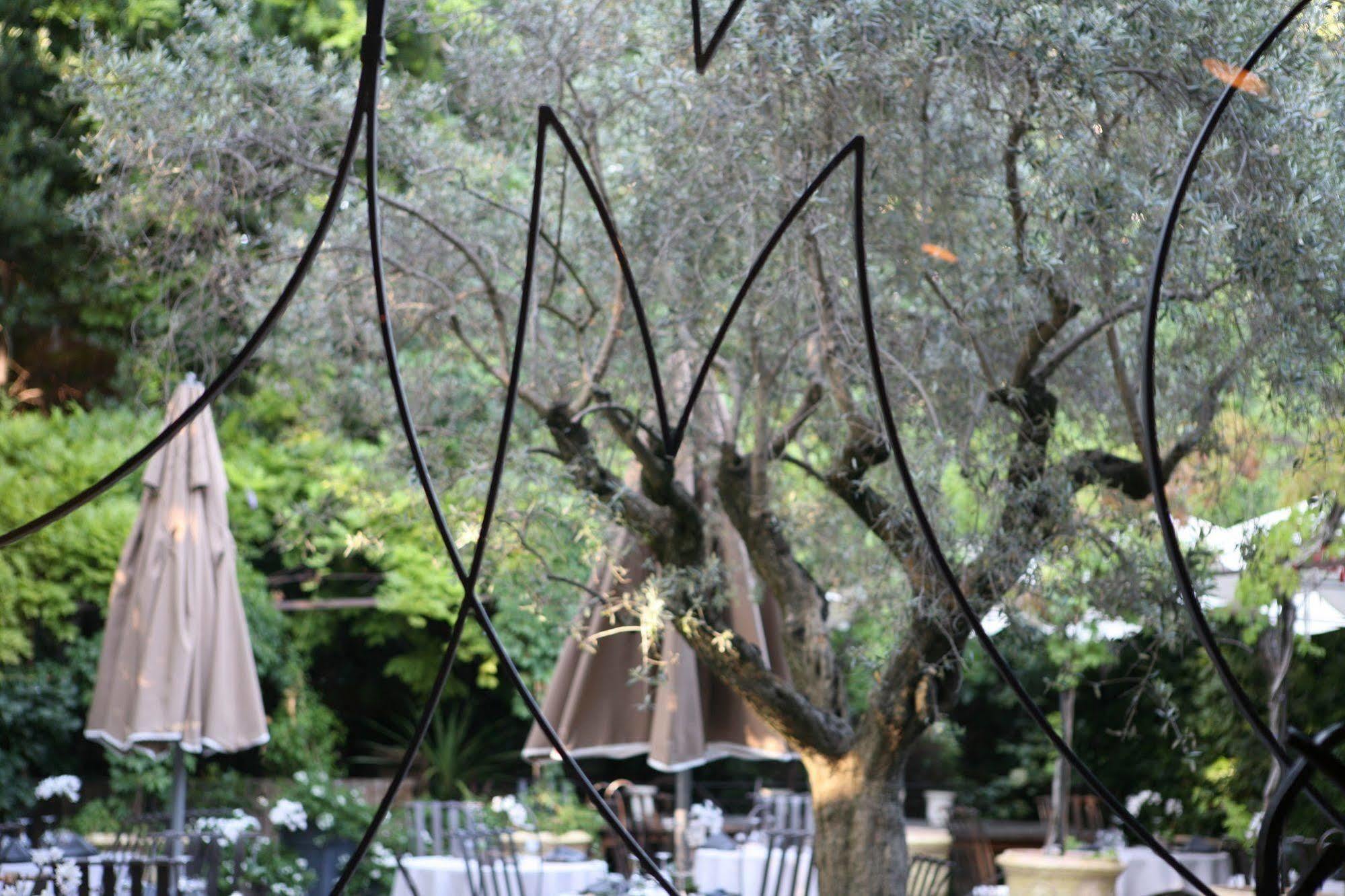 Le Moulin, a Beaumier hotel Lourmarin Exterior foto
