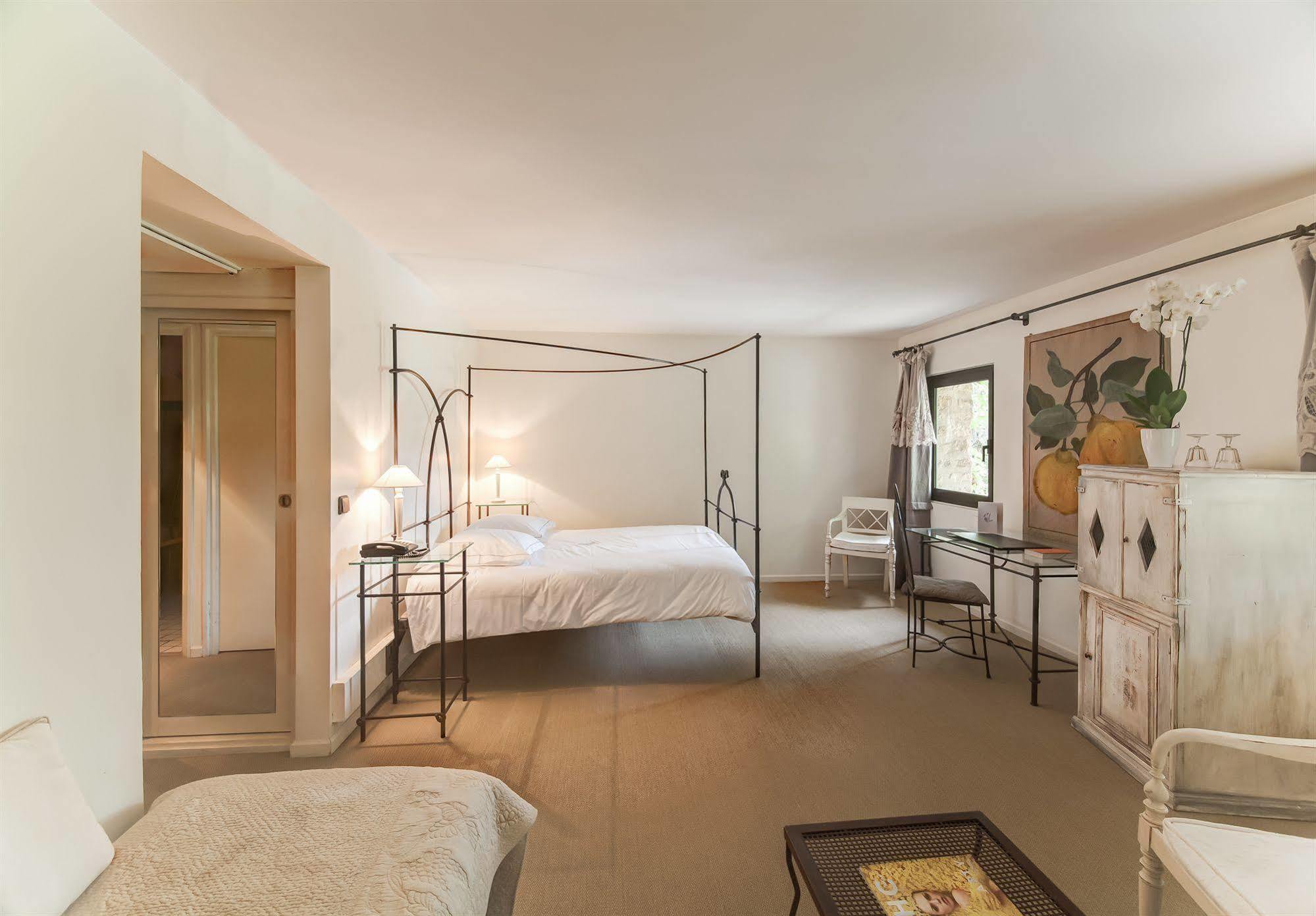 Le Moulin, a Beaumier hotel Lourmarin Exterior foto